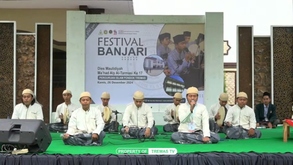 Suana Festival Banjari di Ma'had Aly Al-Tarmasi Pacitan.