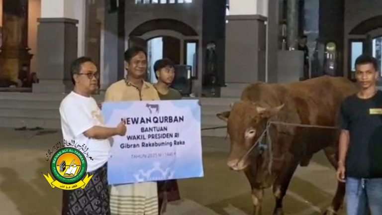Wapres Gibran Kirim Sapi Limosin ke Pondok Tremas Pacitan, KH Luqman: Udhiyyah Maqbulah