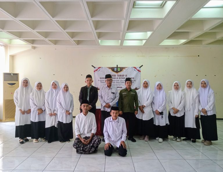 11 Peserta Tes Susulan dari Ma’had Aly Al-Tarmasi Pacitan Antusias Perebutkan Beasiswa Pemprov Jatim