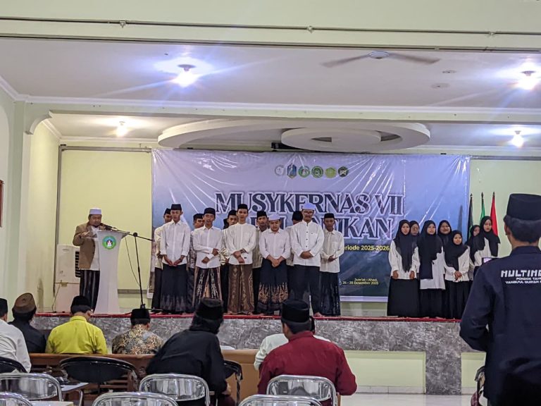 DEMA AMALI Dilantik, Kemenag Dorong Mahasantri Naik Kelas dari Aktivisme ke Intelektualitas